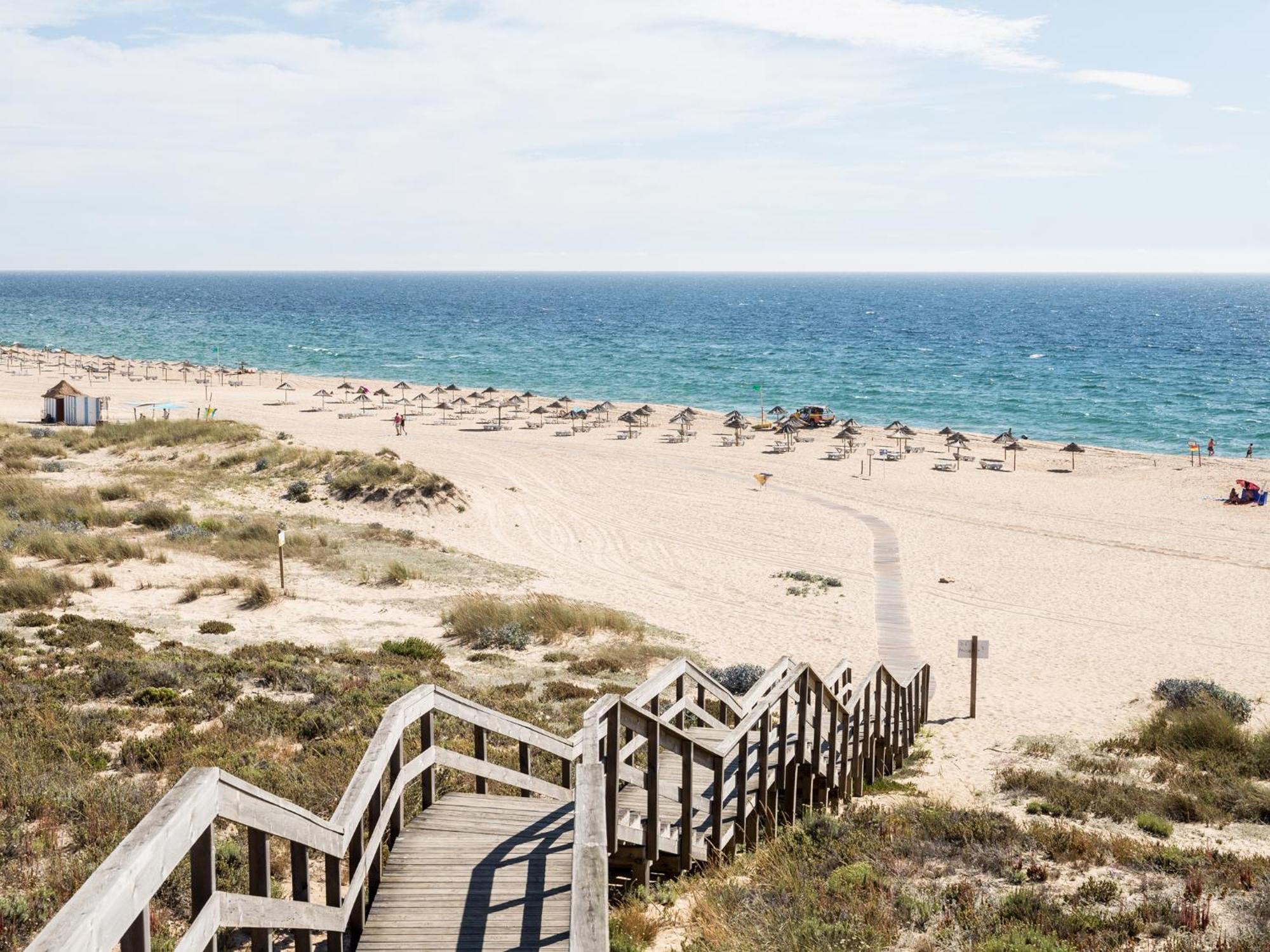 Casa Helio A 150M Da Praia Do Ouro Sesimbra Exterior foto